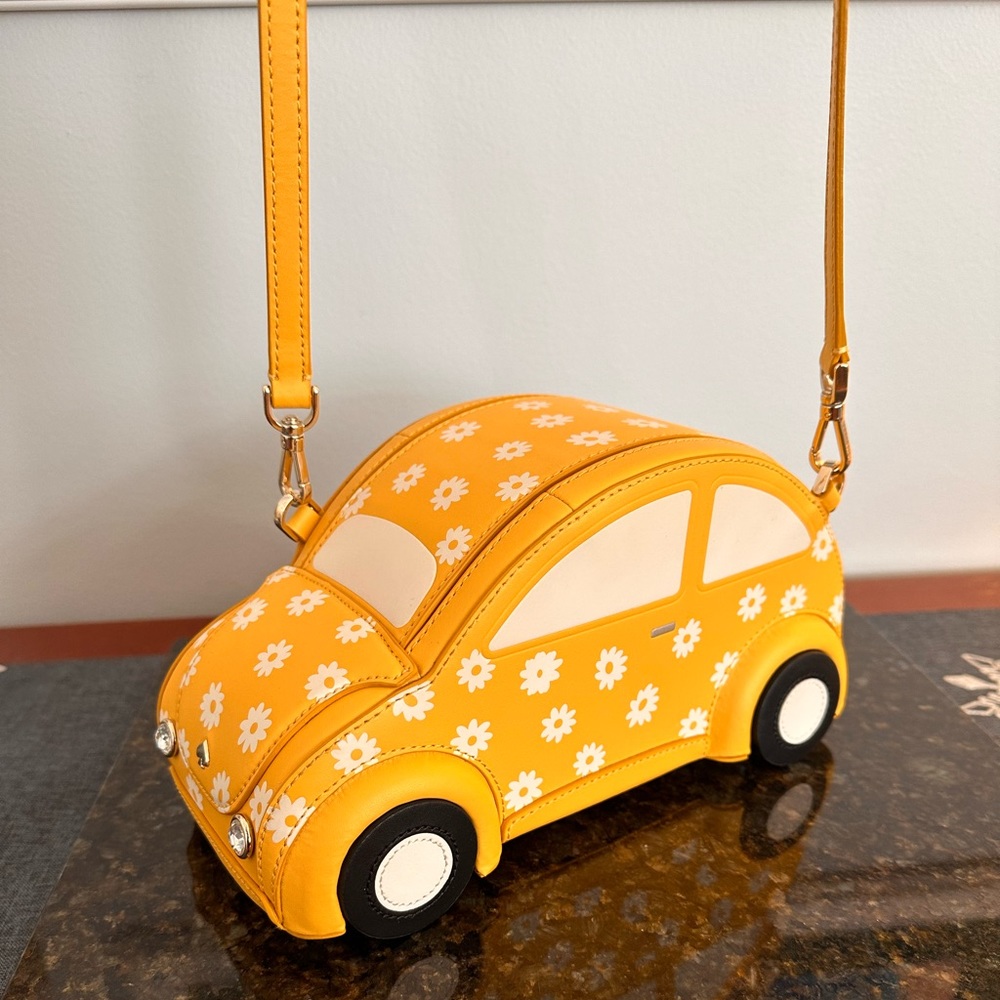 Kate Spade “Beep Beep” Cross Body Purse
